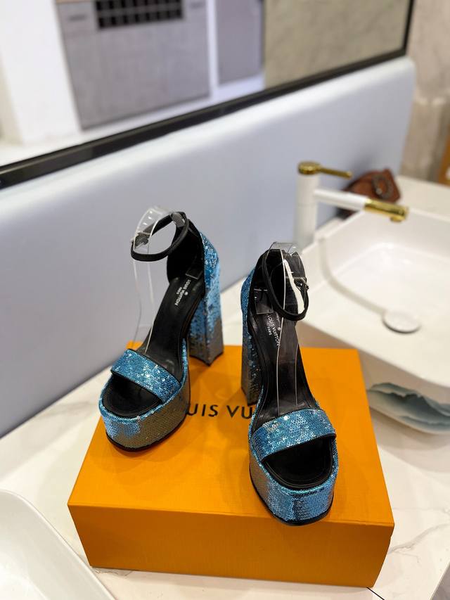 Factory Loui& Vuitto& Lv European And American Style Fashion Sandals++= The Late