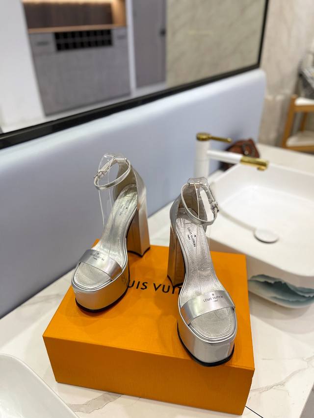Factory Loui& Vuitto& Lv European And American Style Fashion Sandals++= The Late
