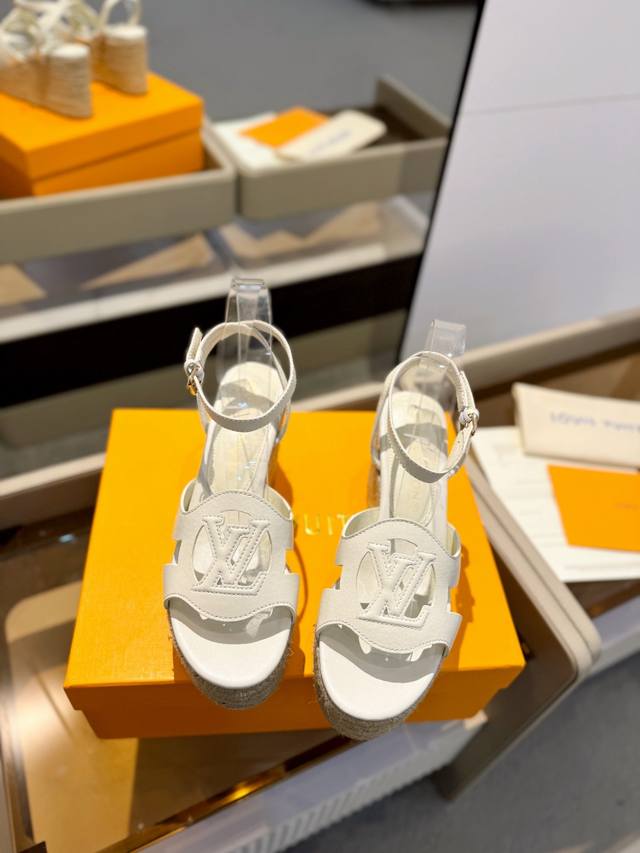 Factory: Lv Denim Series Latest Catwalk Thick-Soled Hemp Rope Sandals Hong Kong
