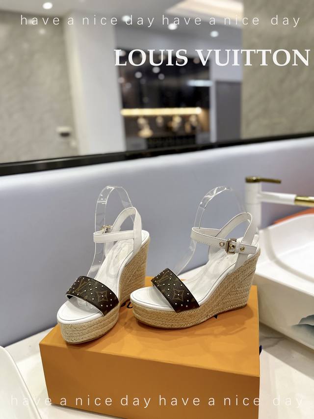 Factory Loui & Vuitto & Louis Vuitton French Purchasing New Donkey Brand Spring