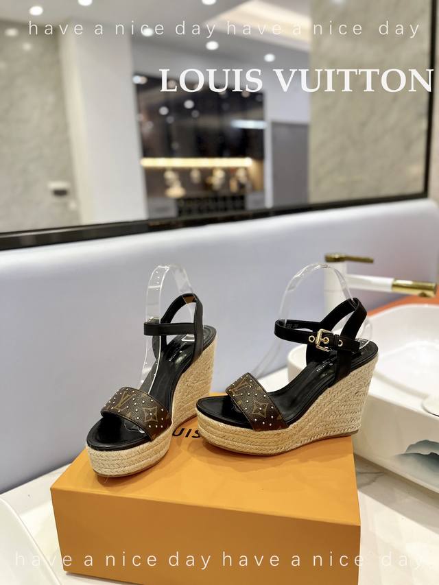 Factory Loui & Vuitto & Louis Vuitton French Purchasing New Donkey Brand Spring