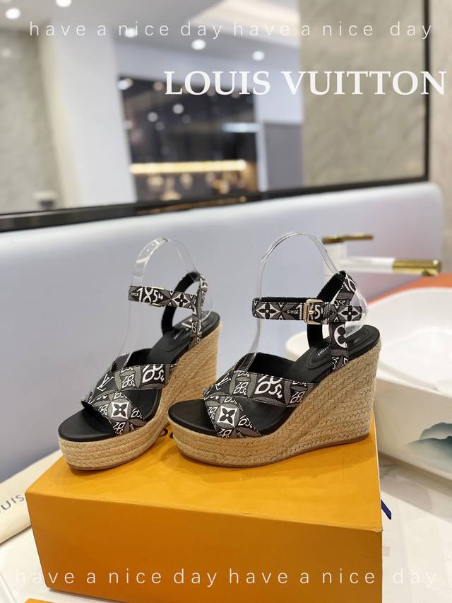 Factory Loui & Vuitto & Louis Vuitton French Purchasing Agent, The First Choice