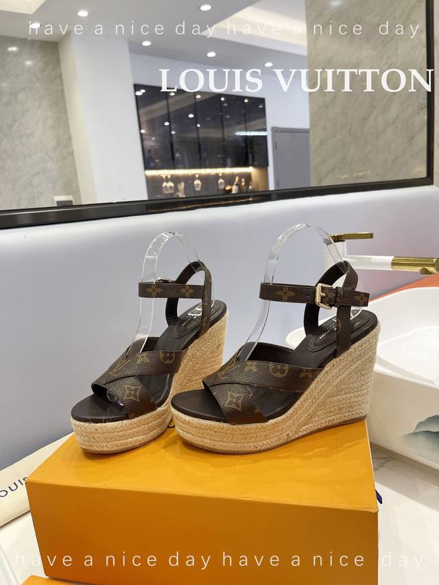 Factory Loui & Vuitto & Louis Vuitton French Purchasing Agent, The First Choice