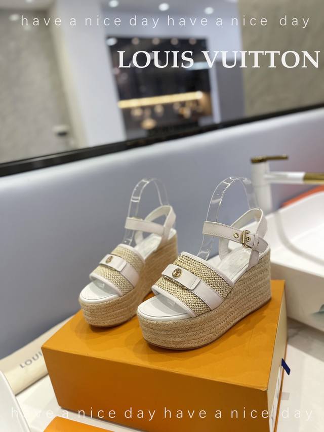 Factory Loui*Vuitton's Latest Catwalk Thick-Soled Sandals Hong Kong Original Pur