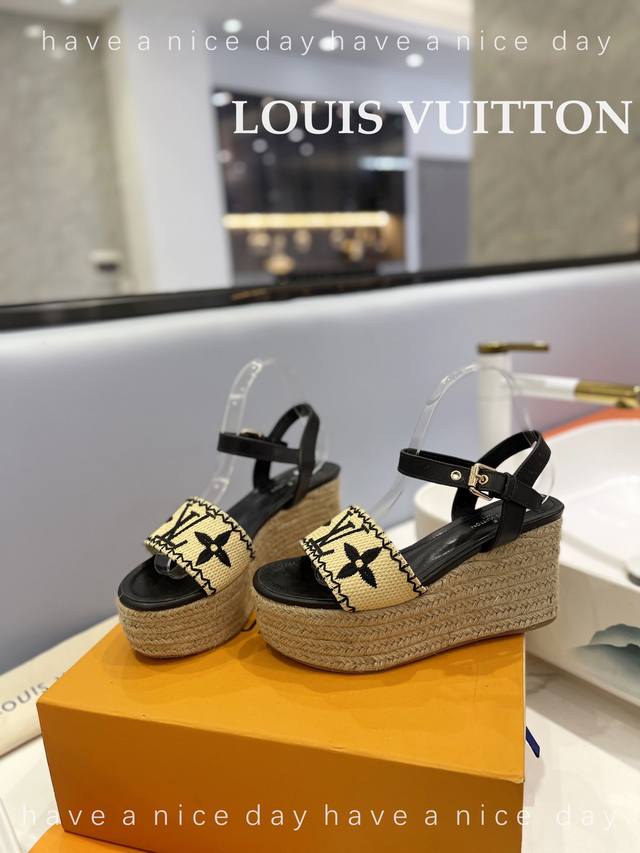 Factory Loui*Vuitton's Latest Catwalk Thick-Soled Sandals Hong Kong Original Pur