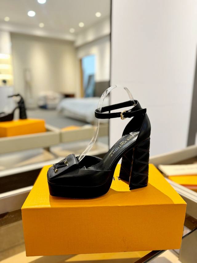 Latest L Home Counter Latest Catwalk Sandals Official Website Series Synchronize