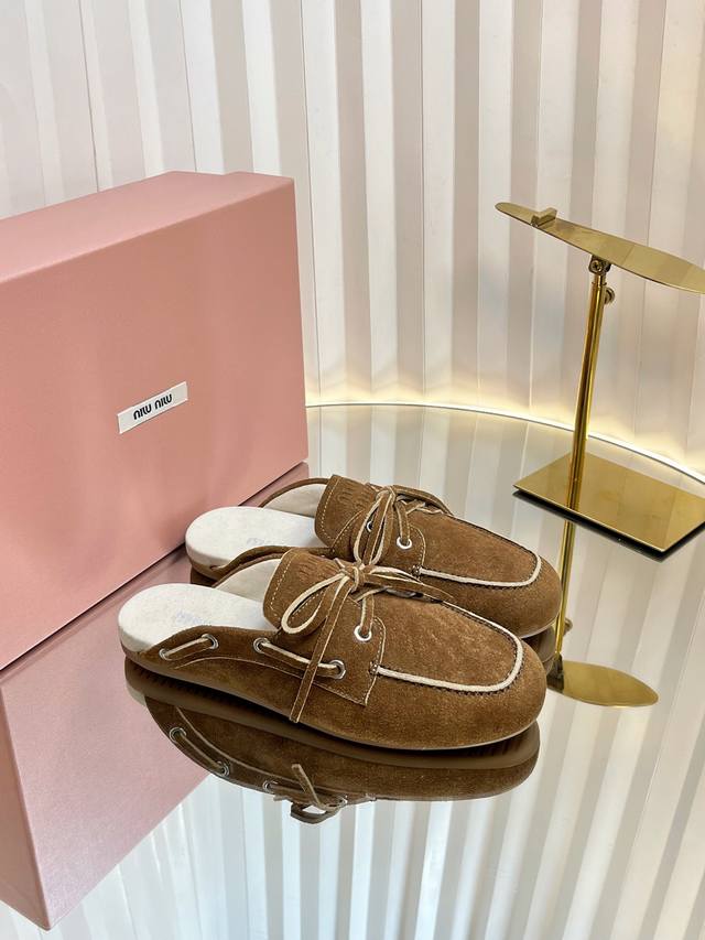 miu Mi*25Ss Soft Sole British Style Thick Sole Loafers Looks Good No Matter H