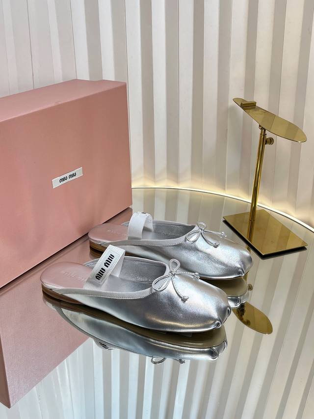 Purchasing-Level Miu Miu Fairy Ballet Flat-Bottomed Half-Slippers The Unique Des