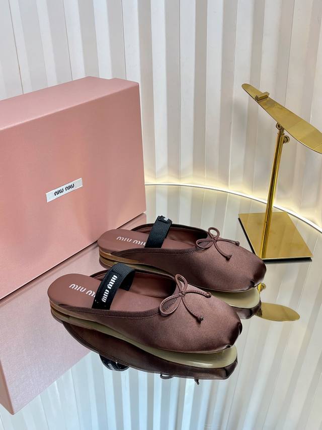 Purchasing-Level Miu Miu Fairy Ballet Flat-Bottomed Half-Slippers The Unique Des