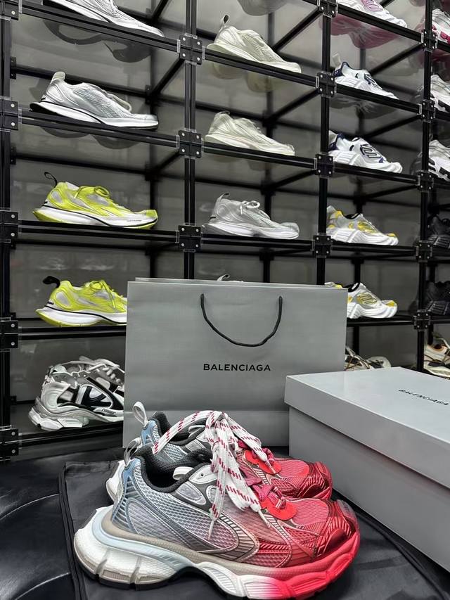 balencia* Bajia 3Xl Toe Spray Sneakers Gray Red Size 35-46