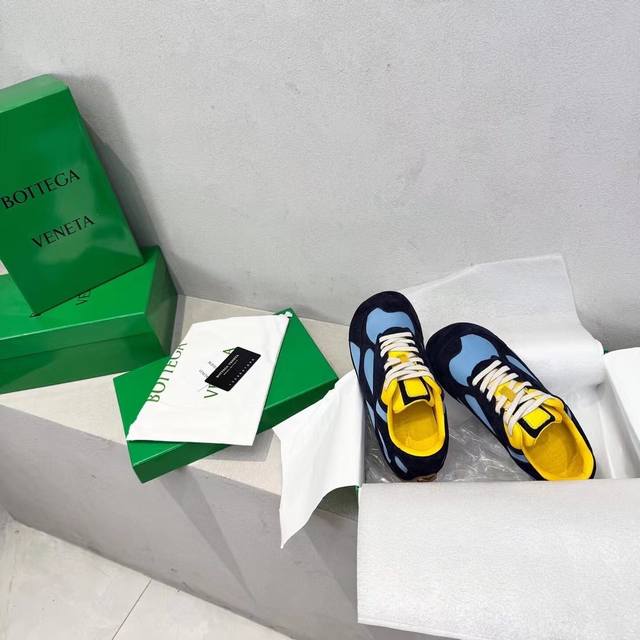 Factory Bottega Veneta Bv 25Ss New Couple Retro Gump Shoes German Training Shoes