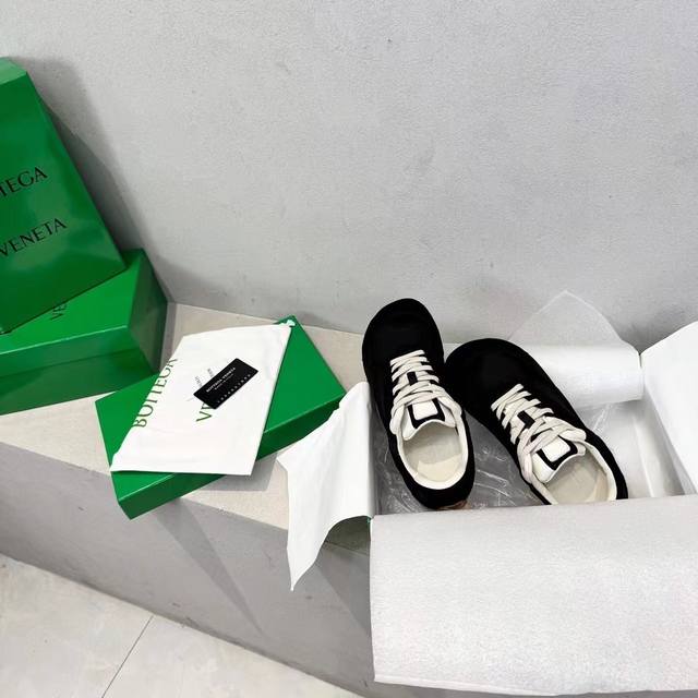 Factory Bottega Veneta Bv 25Ss New Couple Retro Gump Shoes German Training Shoes