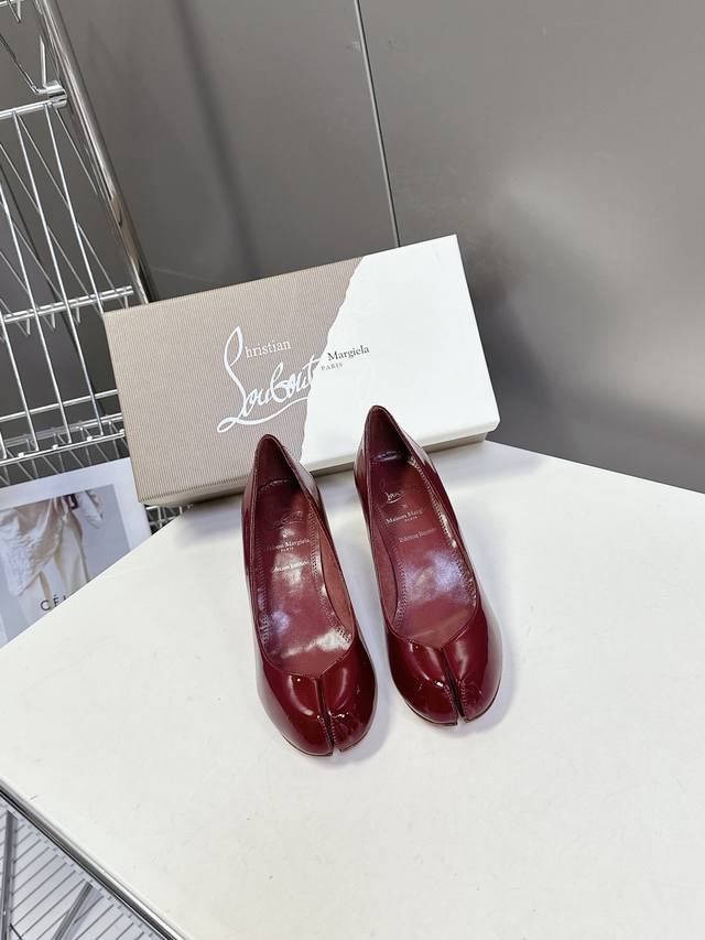 cl Red-Soled Shoes X Maison Margiela Split-Toe High Heels Maison Margiela And