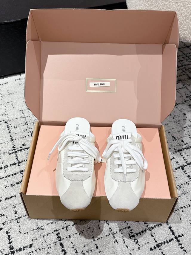 Purchasing-Level Miu Miu 25Ss Early Spring New Dexun Closed-Toe Slippers Officia