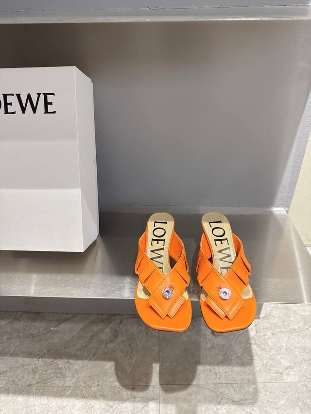 2025 The Latest Loewe Ss Summer Limited Slippers Are So Beautiful On The Feet
