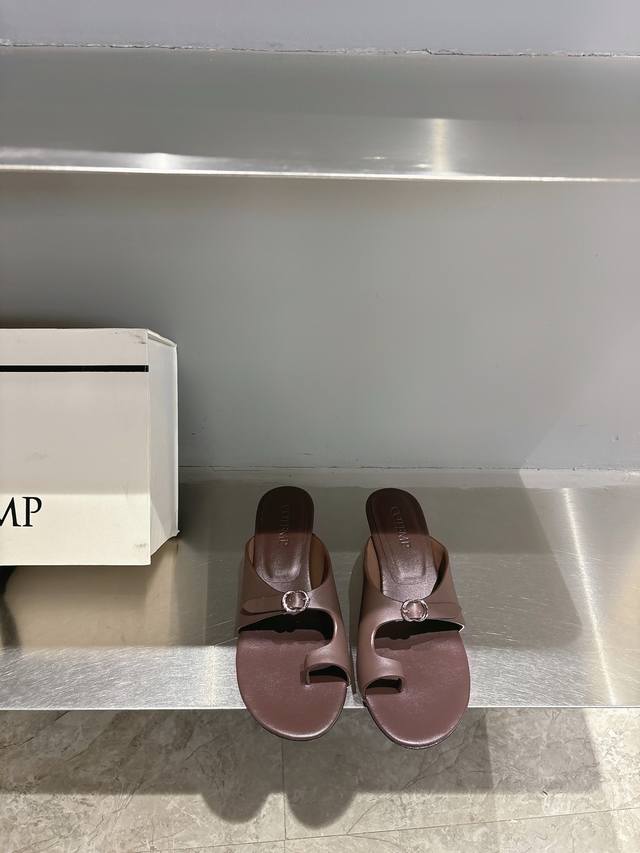 cotem*25Ssnew Spring And Summer British Style Sandal Series Continuing The Ti