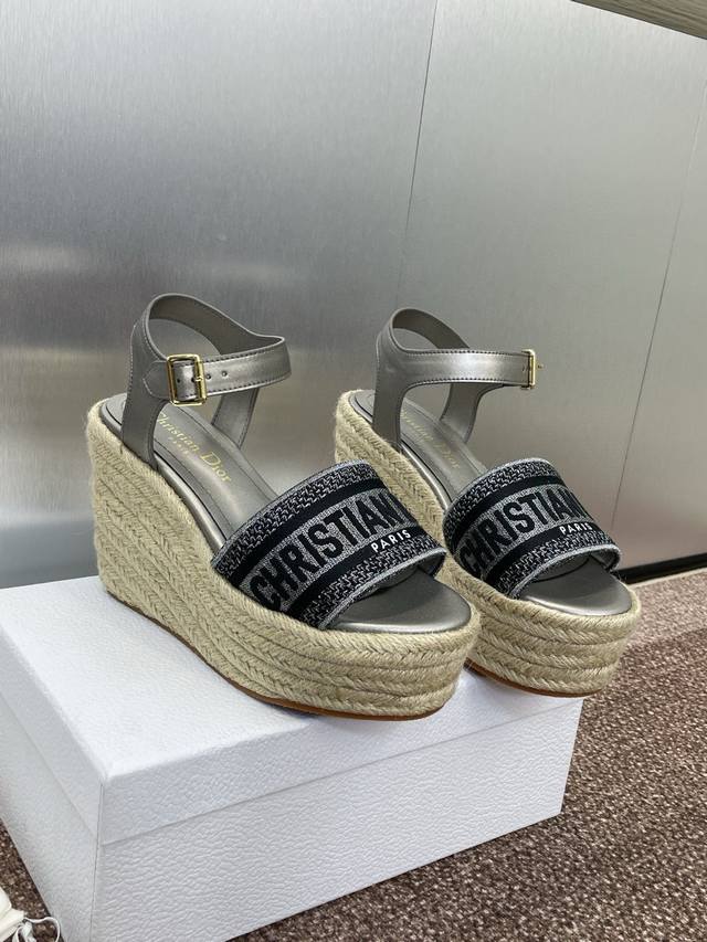 dior Dior 2025 Spring And Summer New Ivieta Dway Thick-Soled Colorblocked Wom
