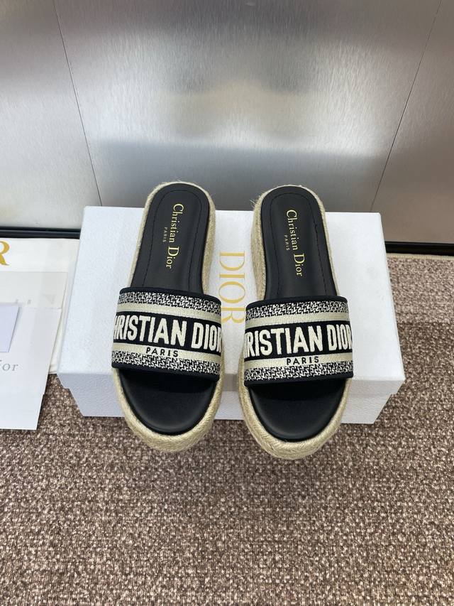 dior Dior 2025 Spring And Summer New Ivieta Dway Jelly Color Thick-Soled Colo