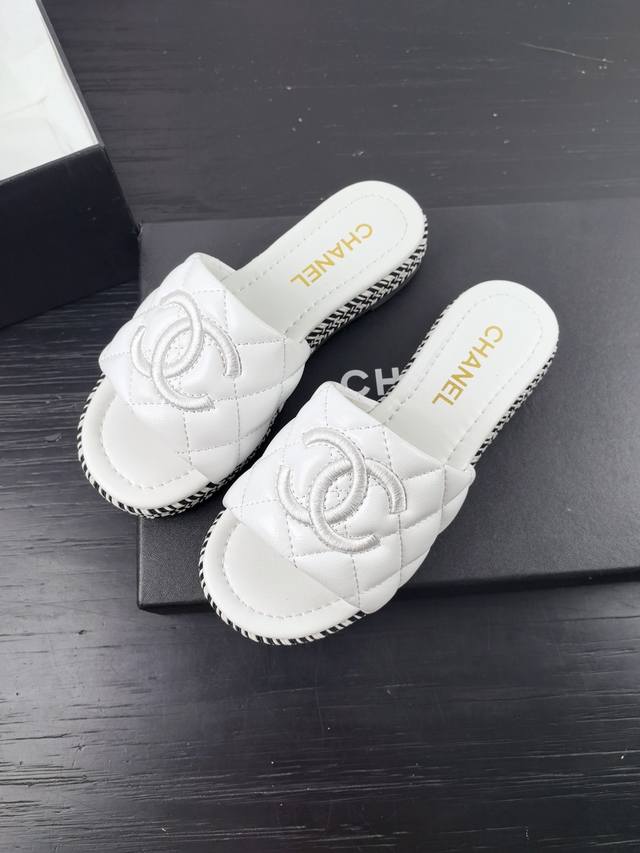 chanel Xiaoxiang Early Summer Honey Holiday Thick-Soled Slippers Popular Coun