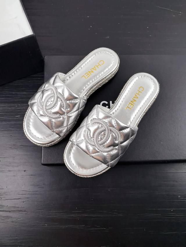 chanel Xiaoxiang Early Summer Honey Holiday Thick-Soled Slippers Popular Coun