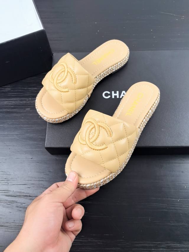 chanel Xiaoxiang Early Summer Honey Holiday Thick-Soled Slippers Popular Coun