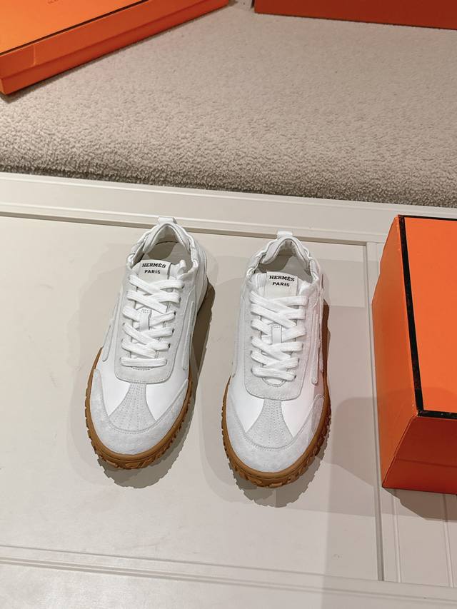 Men +10 Hermes Top Version# 24Ss Casual Sports Shoes Suede Goatskin Sports Shoes