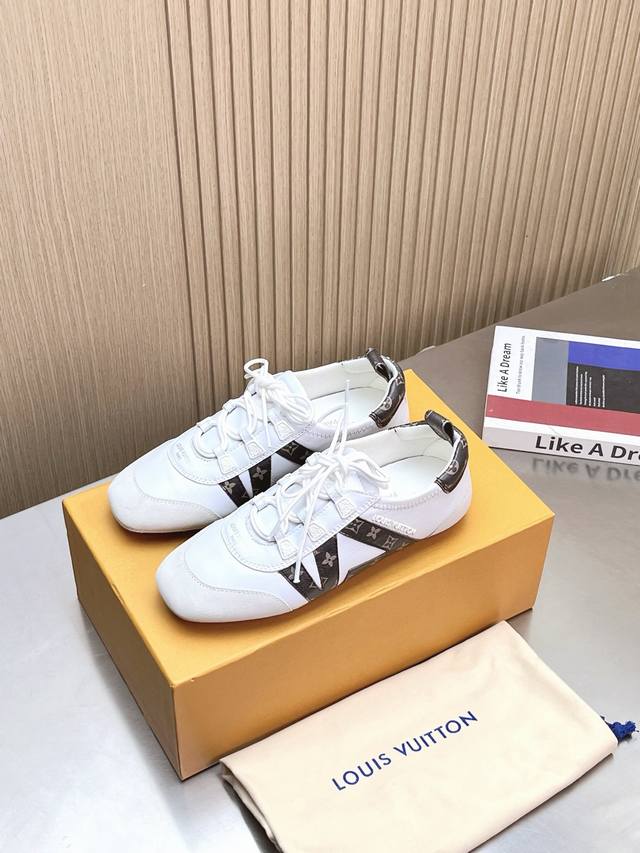 Top Version Lv Sneakerina Sneakers Cleverly Combines The Two Colliding Elements