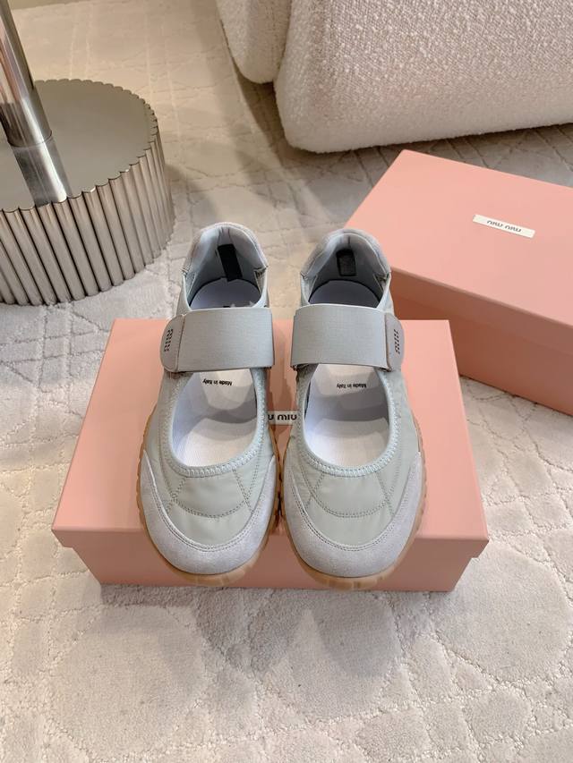 Factory Price P Miu New Mary Jane Casual Shoes Are So Beautiful To Wear. They Ca