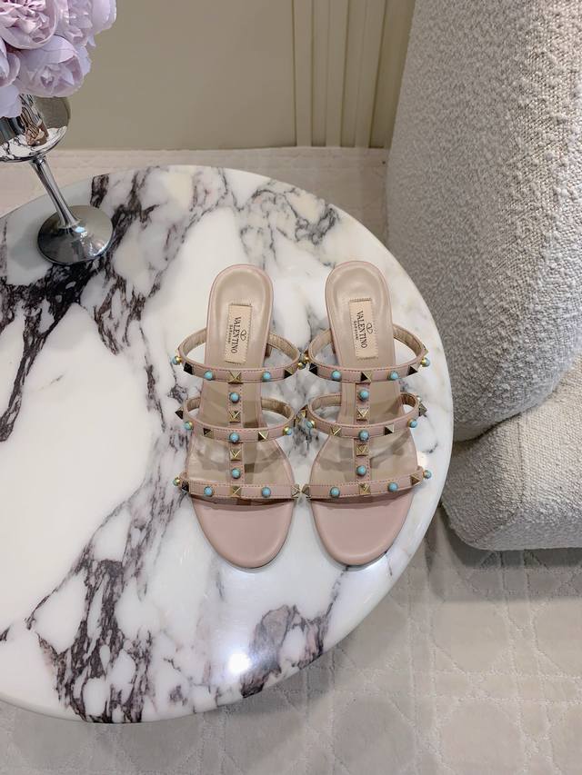 Factory Price P Valentin* Riveted Gem Sandals Classic Rivet Design Very Atmosphe