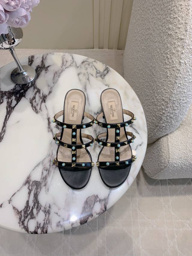 Factory Price P Valentin* Riveted Gem Sandals Classic Rivet Design Very Atmosphe