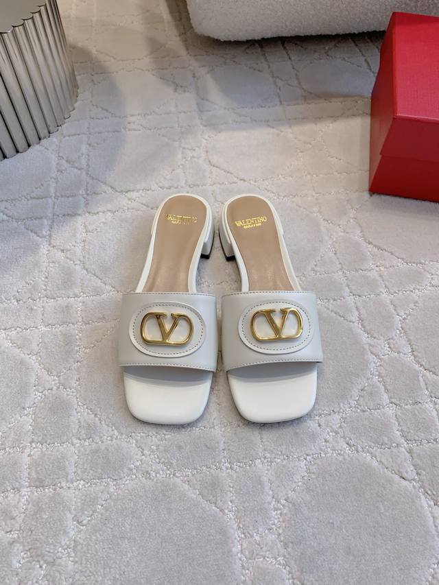 Factory Price P Valentin* New Square Toe Buckle Slippers Classic Buckle Decorati