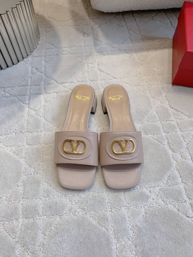 Factory Price P Valentin* New Square Toe Buckle Slippers Classic Buckle Decorati