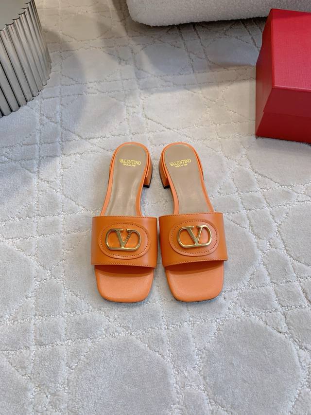 Factory Price P Valentin* New Square Toe Buckle Slippers Classic Buckle Decorati