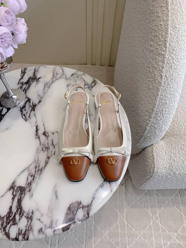 Factory Price P Valentin* New Butterfly Tassels Hollow Shoes With Bow Elements,