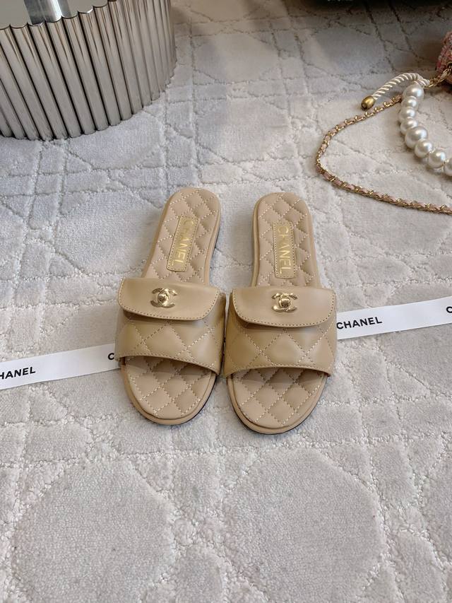 Factory Price P Chane* New Flat Slippers Classic Holiday Style Double Logo Decor