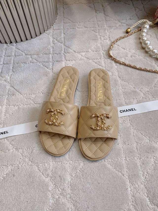 Factory Price P Chane* New Flat Slippers Classic Holiday Style Double Logo Decor