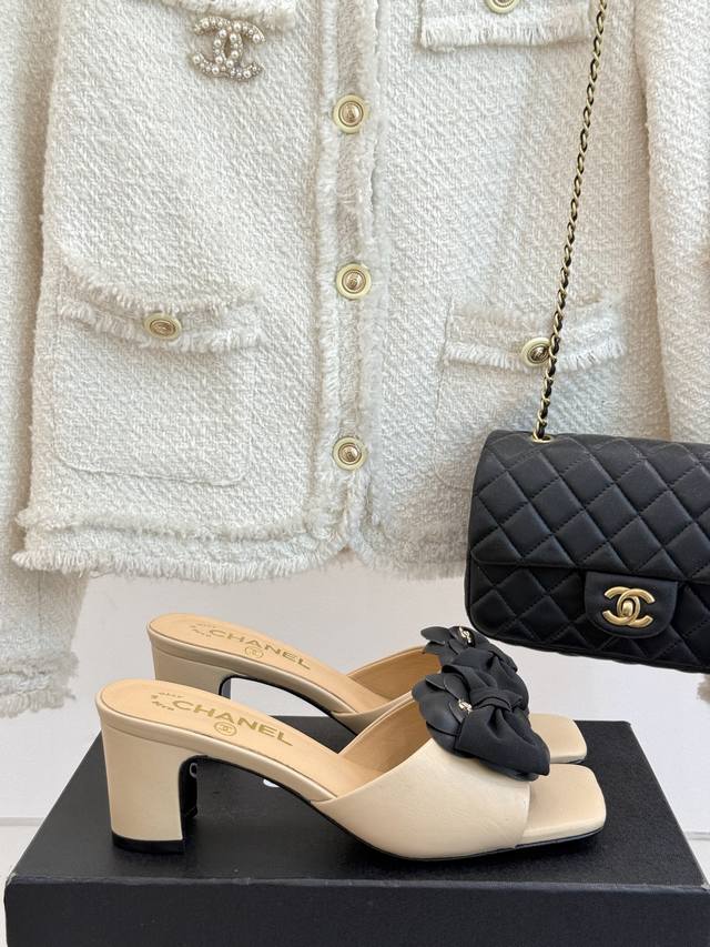 Factory Price Chane* Chanel Classic Spring And Summer New Product Camellia Slipp