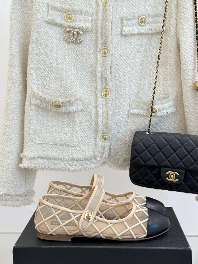 Factory Price Chane* Chanel 25P New Classic Double C Backpack Buckle Mary Jane S