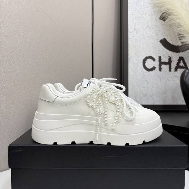 chanel Chanel 25S Thick-Soled Pearl Bow White Shoes, Casual Shoes, Sneakers,