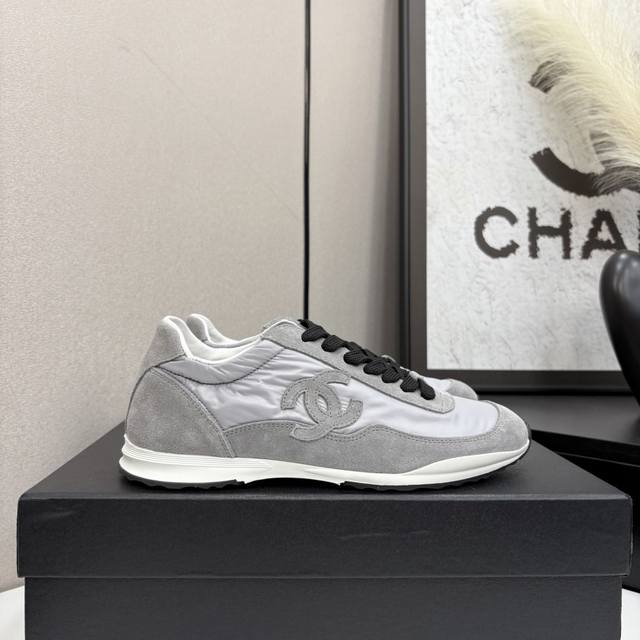 chane Chanel Thick-Soled Panda Sneakers Sneakers Chanel 2025Ss Hot Panda Shoe