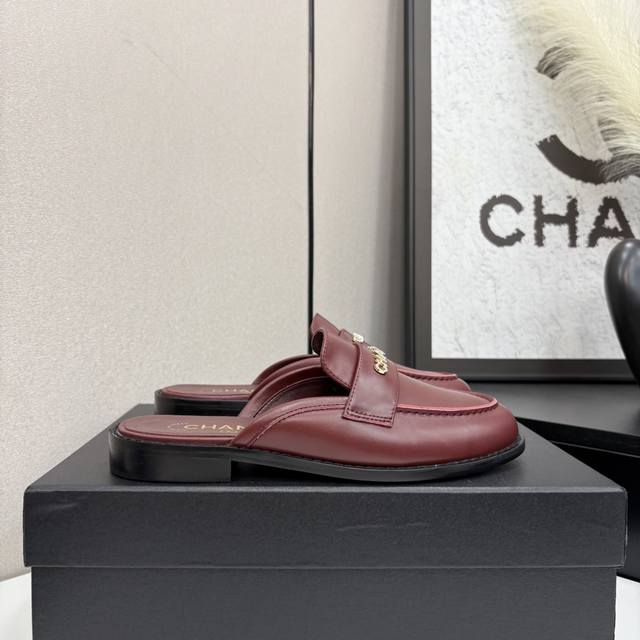 2025 New Spring Chanel Chanel Diamond Buckle Letter Logo Loafer Lazy Half Sli