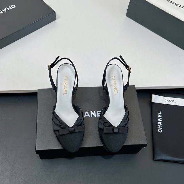 Welfare Price High Quality Chanel Xiaoxiang 25C Thick Heel High-Heeled Sandals B
