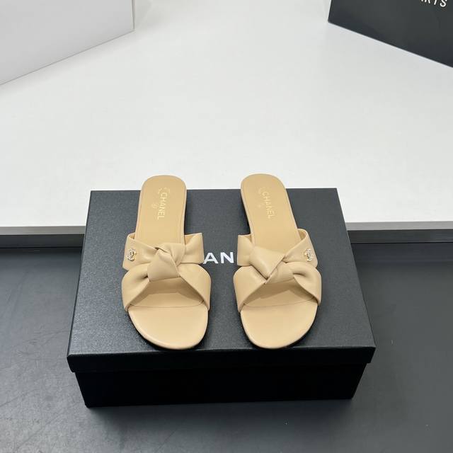 High Version Chanel Chanel Sandals And Slippers 2025 Spring And Summer Series Is