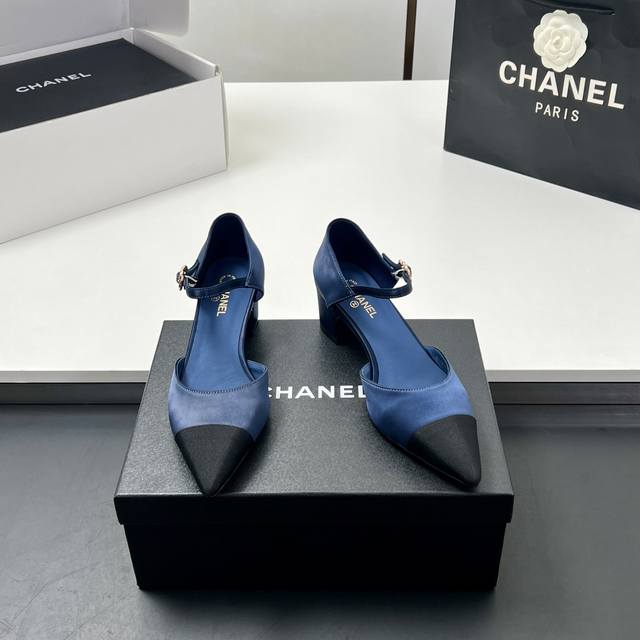 Factory P Price Top Quality Chanel Xiaoxiang 25C Early Spring New Thick Heel Poi