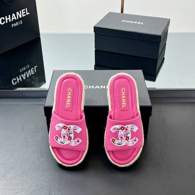 Factory Price High Version Chanel Embroidered Double C Logo Woven Fisherman Slip