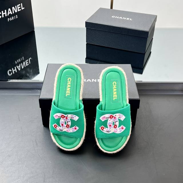 Factory Price High Version Chanel Embroidered Double C Logo Woven Fisherman Slip