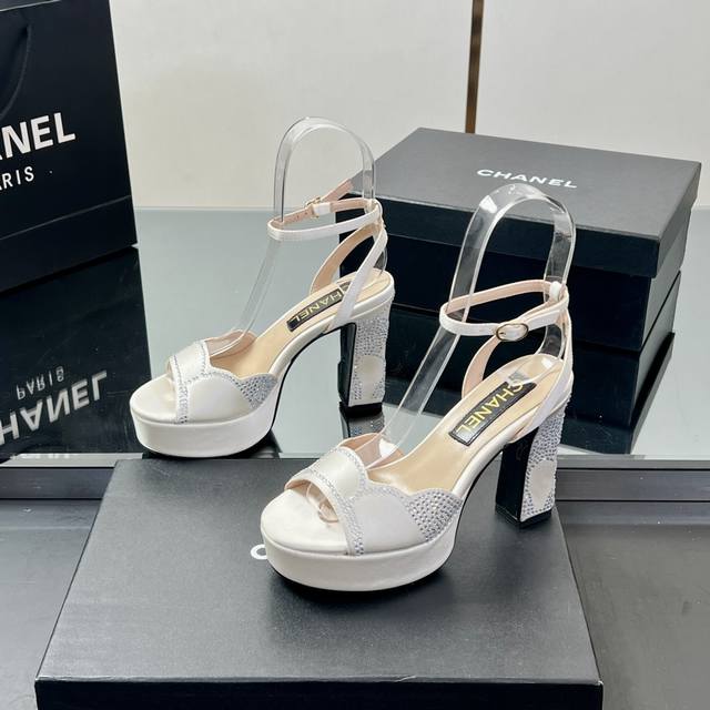Factory Price Chanel Rhinestone Thick Heel High Heels Waterproof Platform Sandal