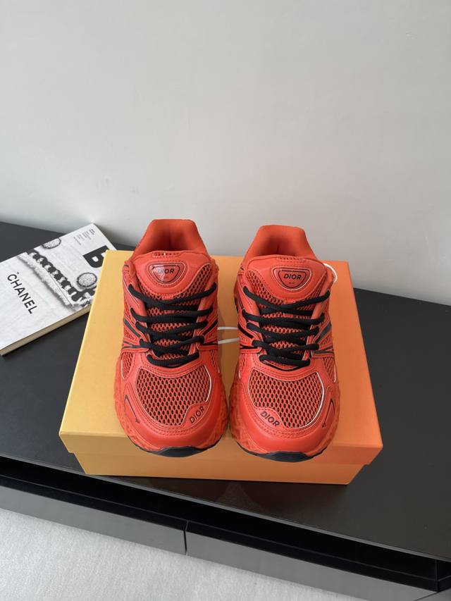 dior X Kaws Joint Model B35 Capsule Couple Series Hollow Mesh Sneakers This N