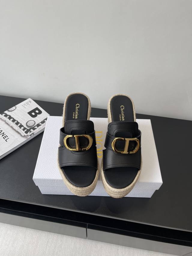 dior 25Ss New Spring And Summer Fairy Style Wedge Sandals Simple And Versatil