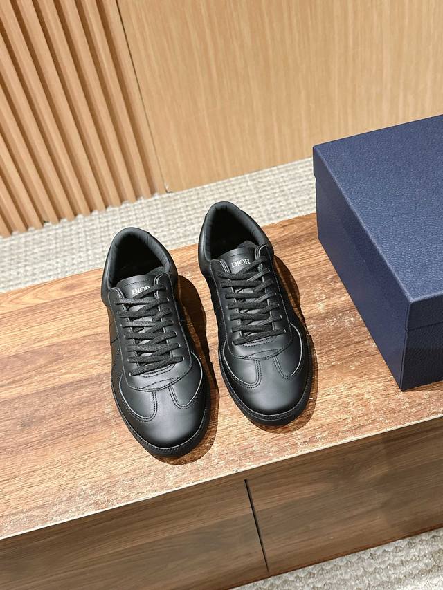 Dior Couple Casual Dexterity Shoes In 2004, B01 Debuted And Was Called The Most